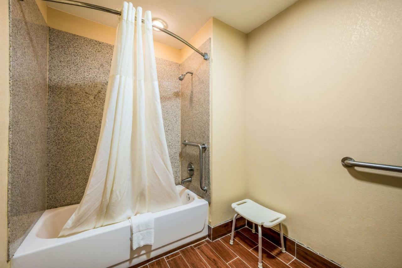 Quality Inn Cullman I-65 Exit 310 Buitenkant foto