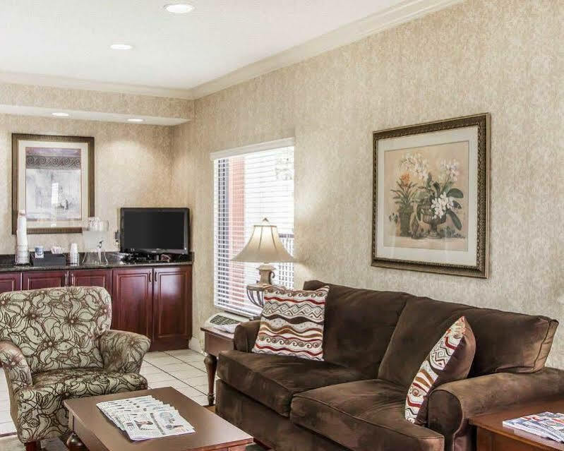Quality Inn Cullman I-65 Exit 310 Buitenkant foto