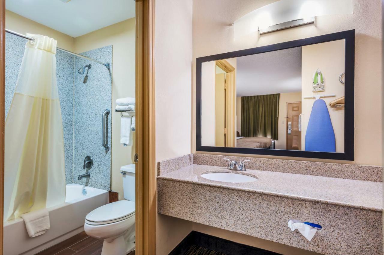 Quality Inn Cullman I-65 Exit 310 Buitenkant foto